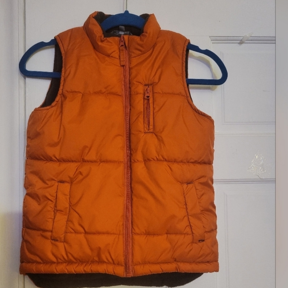 YDJ GIRL'S BURNT ORANGE SLEEVELESS PUFFER VEST - Picture 3 of 11